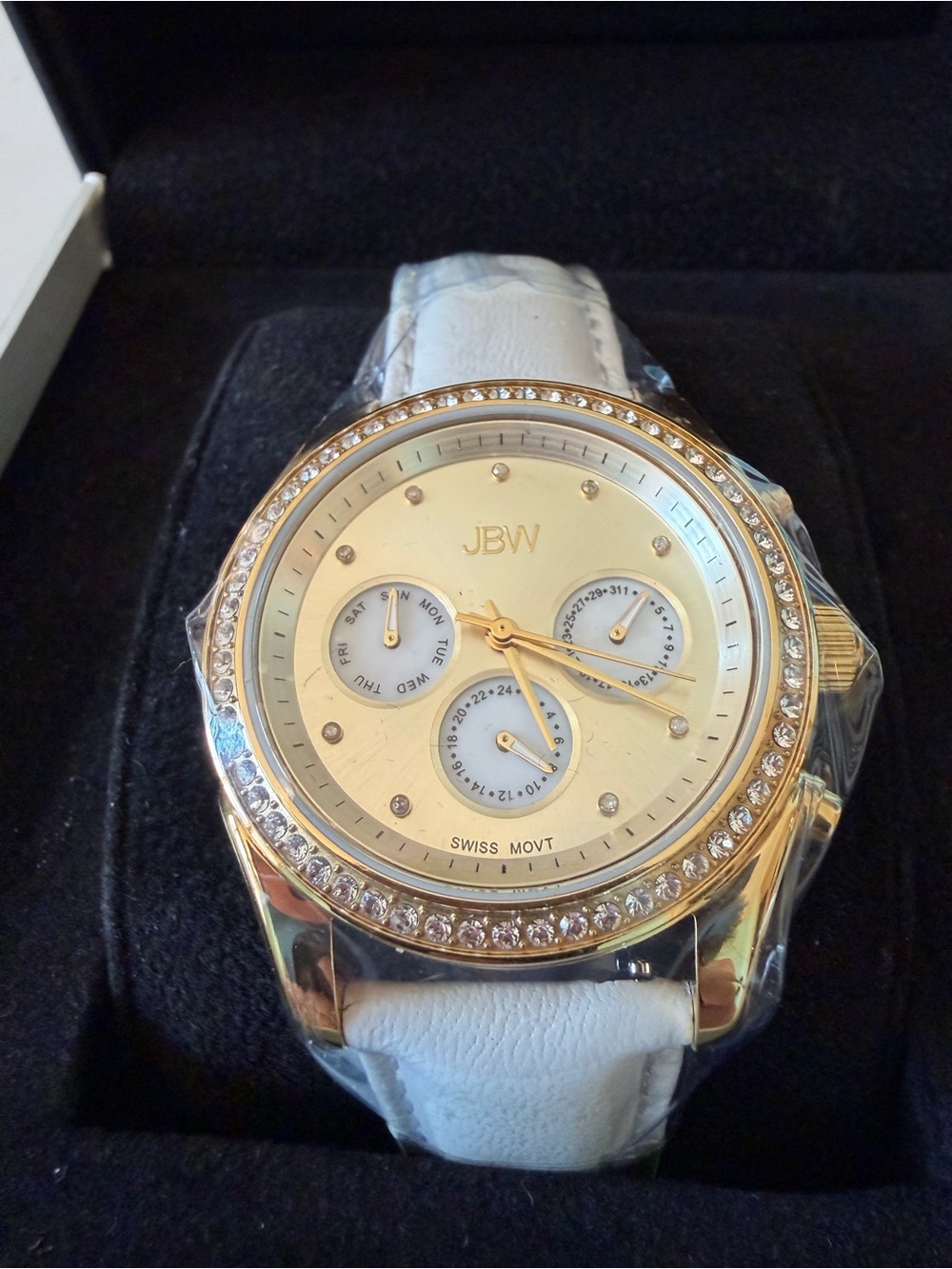New JBW J6292 Gold Tone Case White Leather Strap Swarovski Crystal Watch
